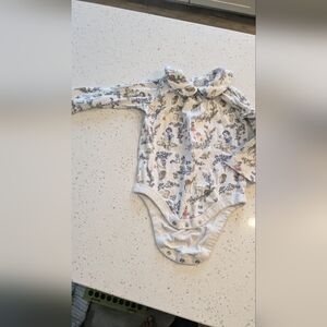 Gap Disney 18-24  mo onesie